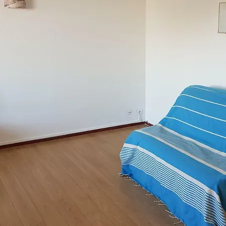 Apartament Flat T2 In Close Beaches And Trade 4vse6-21